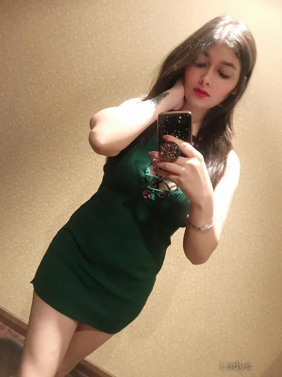 Mohali Agency girl guarantees dullness elimination with Beauty and romance un-compromised